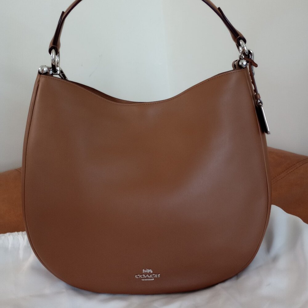 Coach Nomad Large Hobo Glovetanned Leather Handbag Saddle Brown